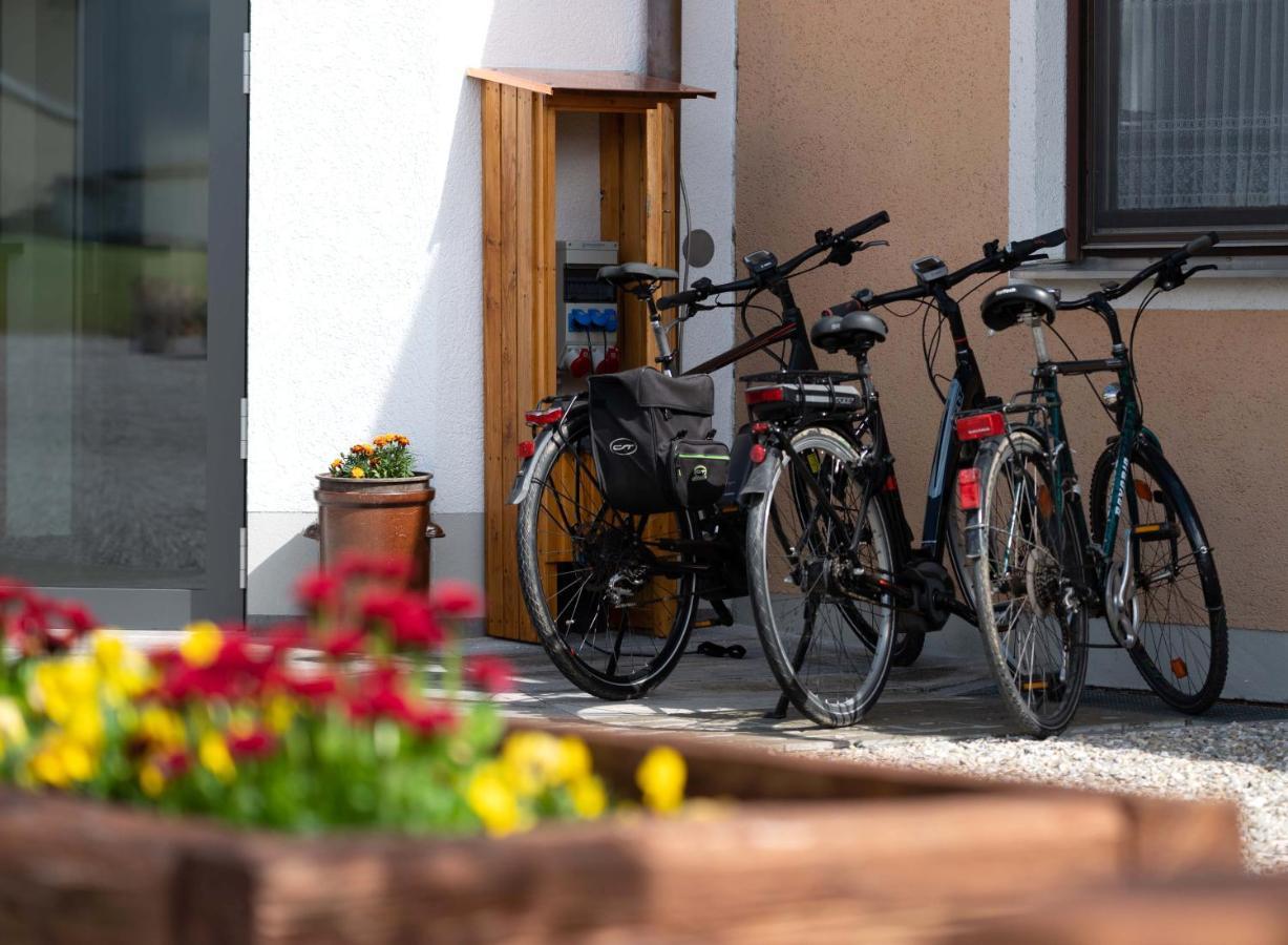 Hotel Gasthof Rosenwirt Au in der Hallertau Eksteriør bilde