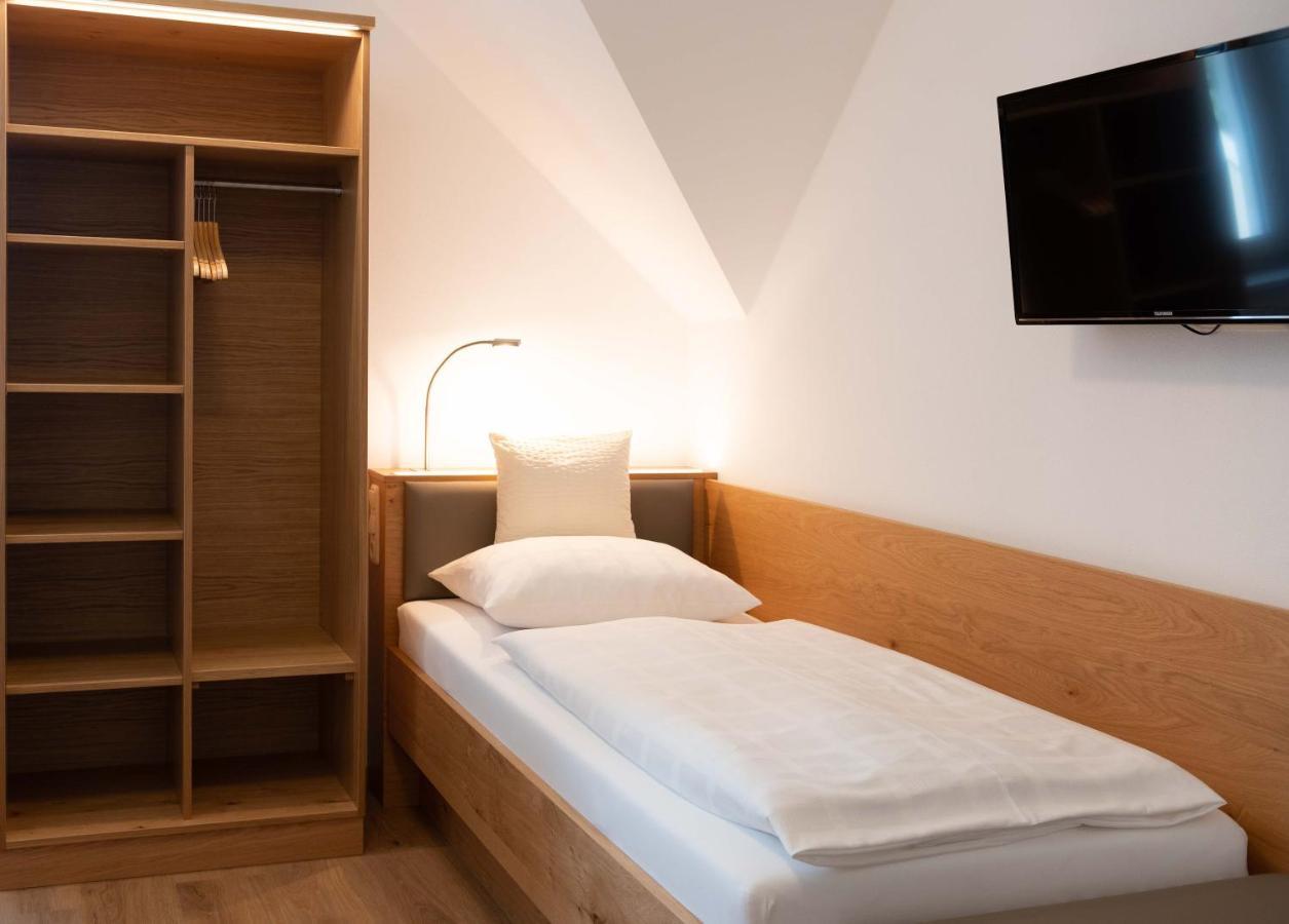 Hotel Gasthof Rosenwirt Au in der Hallertau Eksteriør bilde